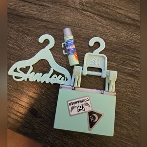 Lot of Shadow High accessories, Zooey Electra (no doll)